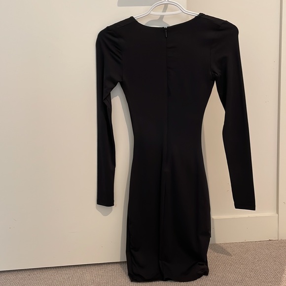 Babaton Dress - Picture 2 of 8